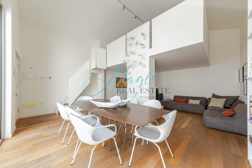 Trilocale in Viale Giovanni Suzzani 98, Milano