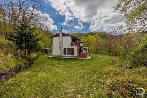 Rustico in Via Provinciale, Careggine