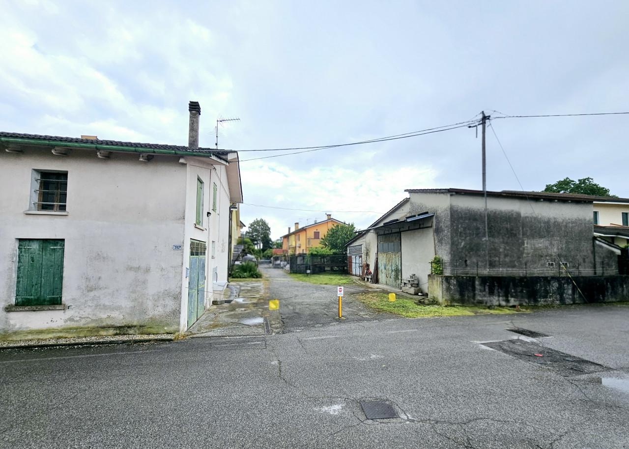 Casa indipendente in Via Veneto, Granze
