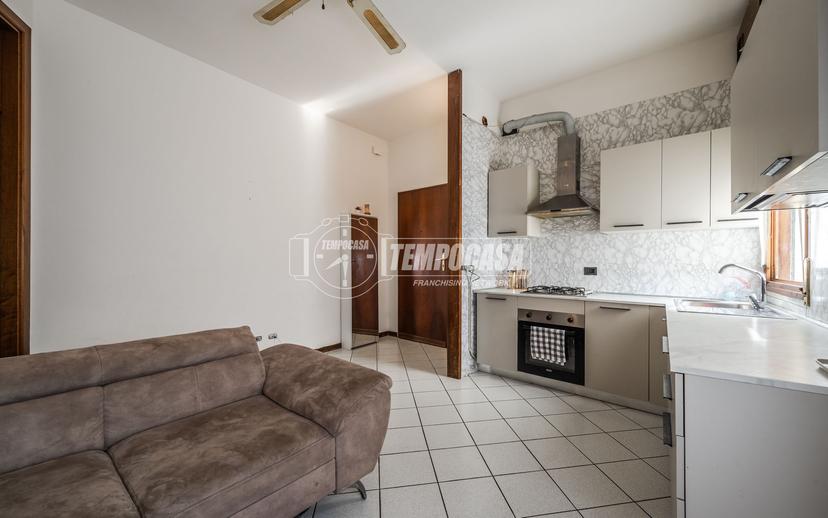 Trilocale in Via Borgo di Sopra 9, Castelvetro di Modena — foto 4 di 5