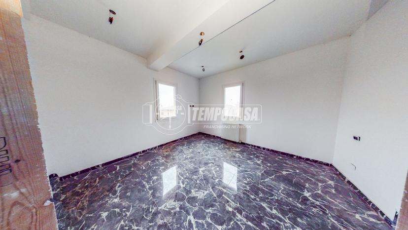 Quadrilocale in Via Ciro Menotti, Castelfranco Emilia — foto 3 di 5