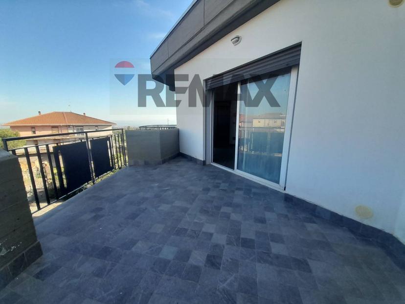 Trilocale in Via: Roma, Camporotondo Etneo — foto 2 di 5