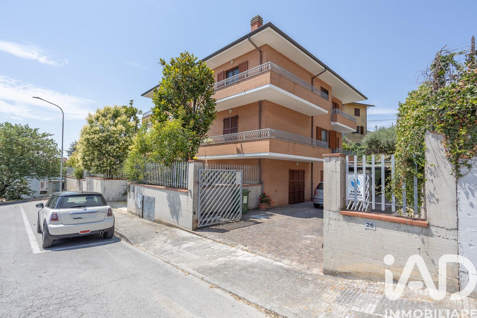 Casa indipendente in Via Donatori del Sangue 28, Camerano