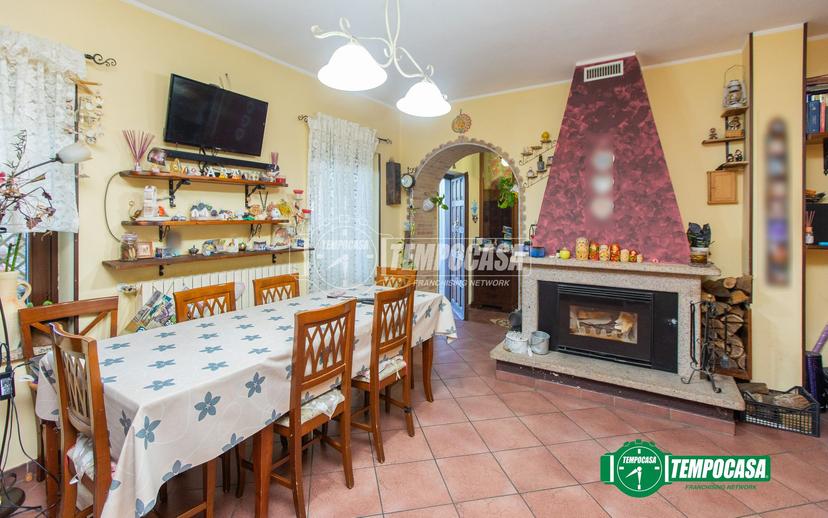 Casa indipendente in Via Don Minzoni 77, Bellinzago Novarese — foto 4 di 5