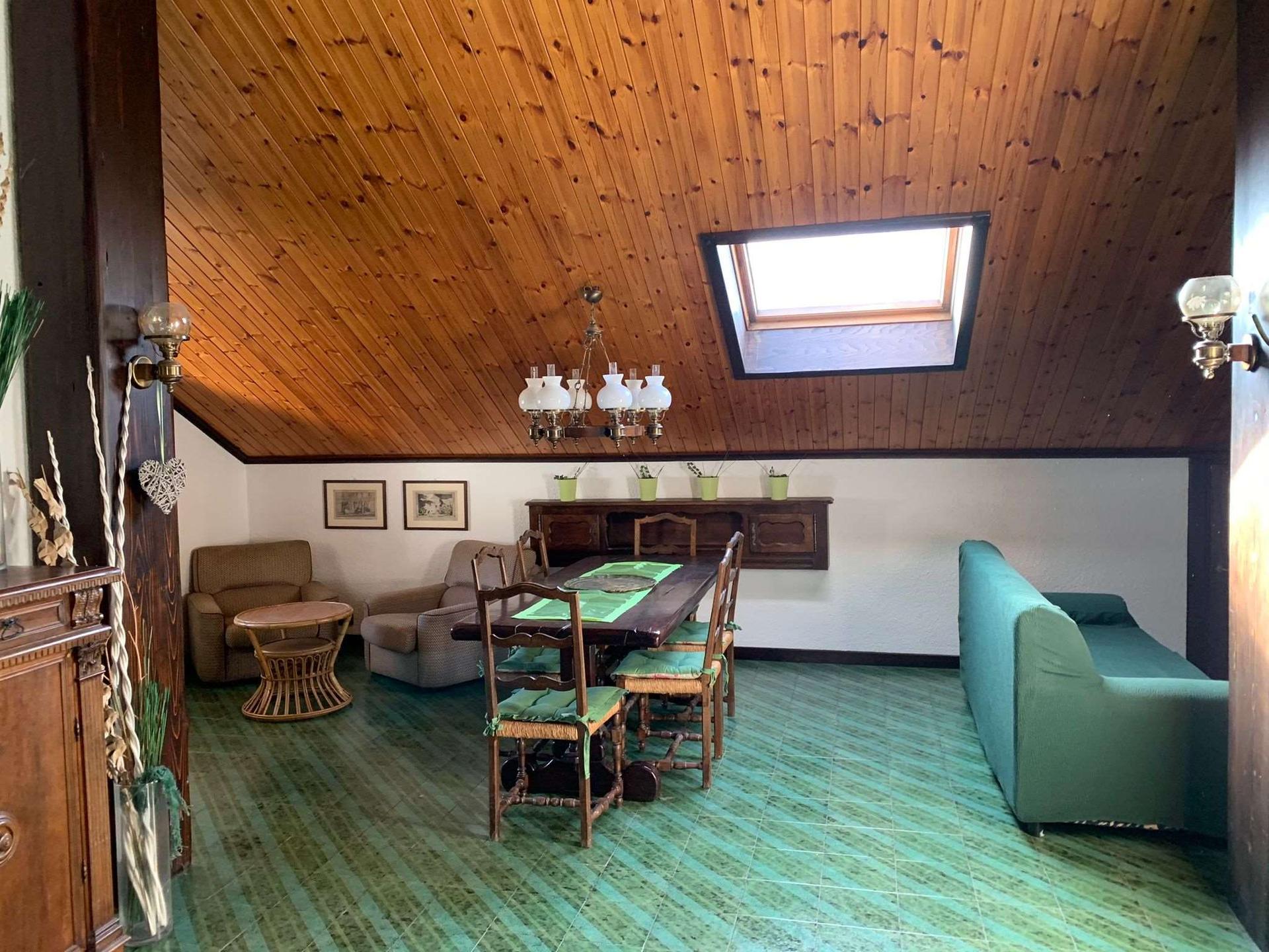 Bilocale in Via Cesare Battisti 13, Saint-Vincent