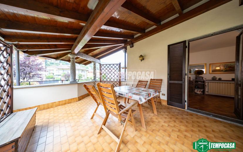 Appartamento in Via Vincenzo De Vit 30, Stresa — foto 3 di 5