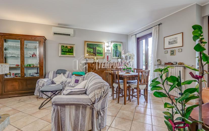 Villa a schiera in Via Antonio Gramsci, Casale Litta — foto 3 di 5