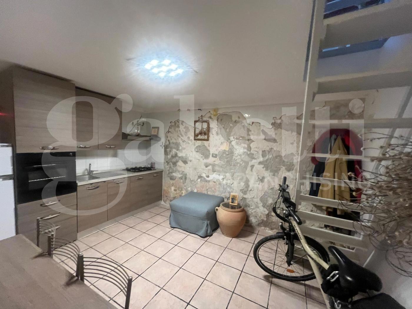 Casa indipendente in Via Moscuzza 9, Siracusa