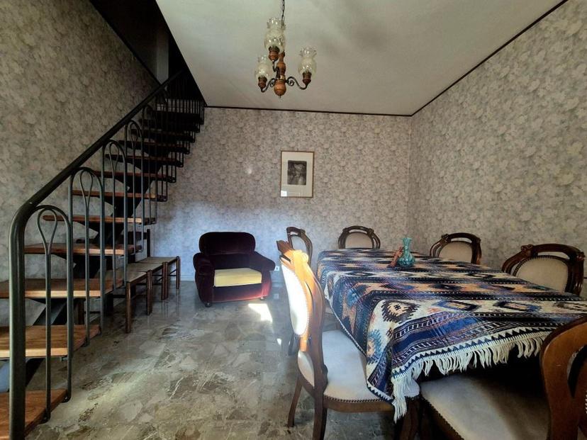 Casa indipendente, Farindola — foto 3 di 5