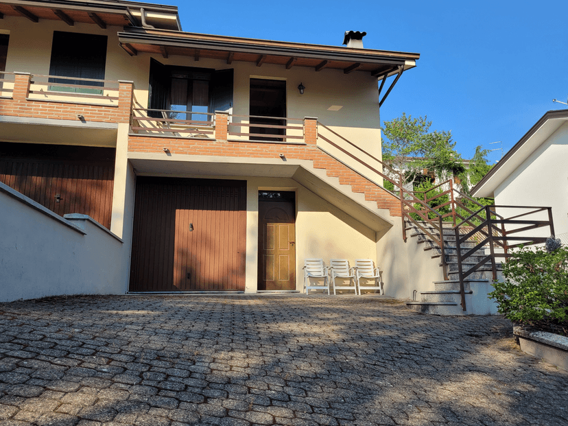 Villa bifamiliare in Via Gallina Tassi 1, Ferriere — foto 3 di 5