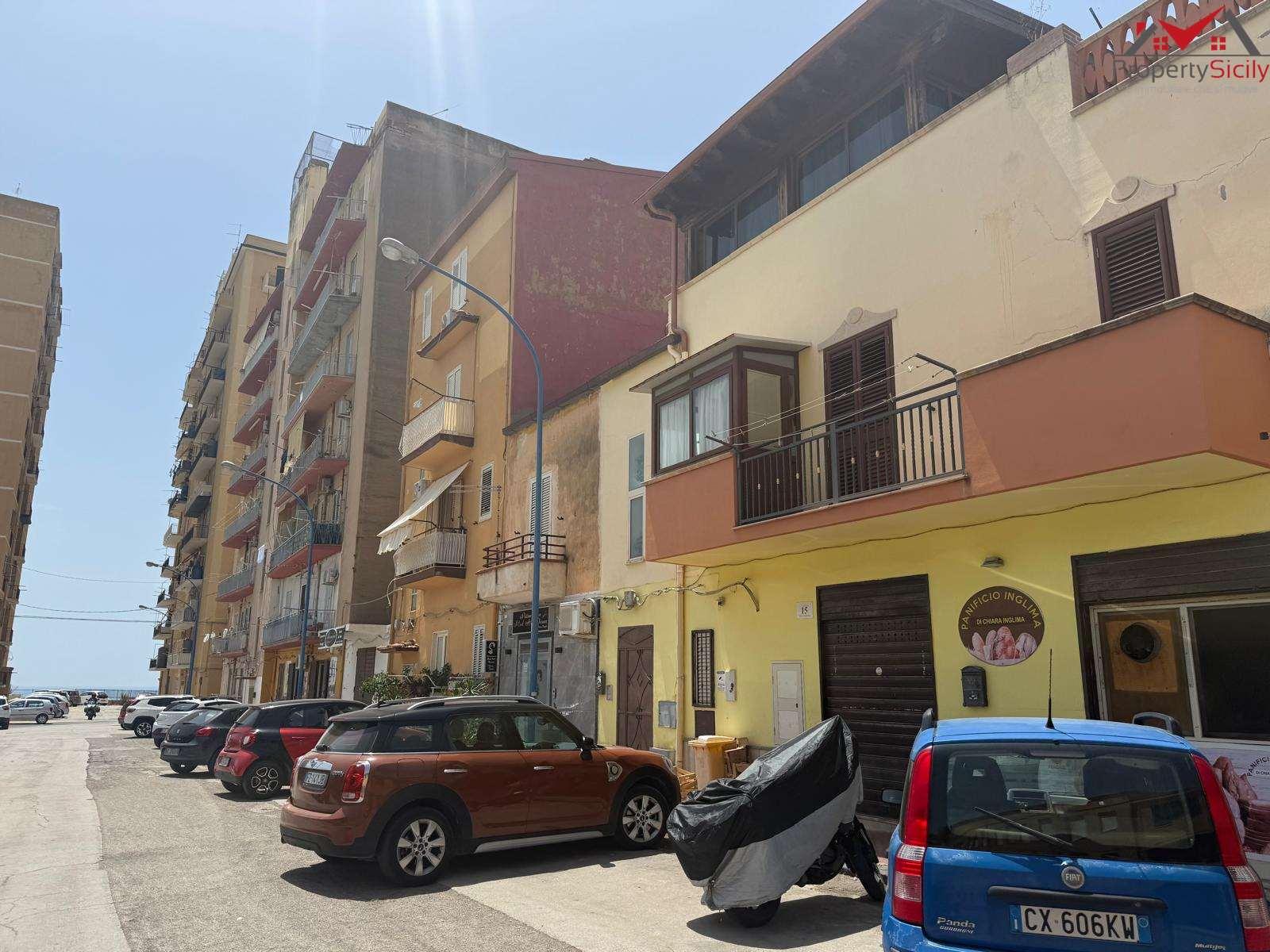 Trilocale, Porto Empedocle