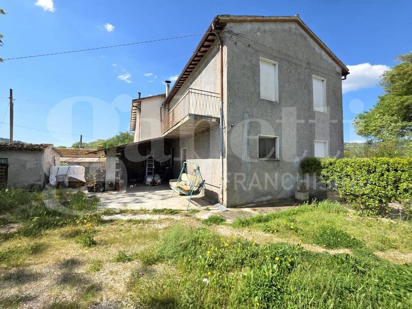 Terratetto unifamiliare in Via dell'Attone, Bevagna — foto 2 di 5