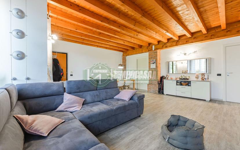 Appartamento in Via Santa Maria Molgora, Vimercate — foto 2 di 5