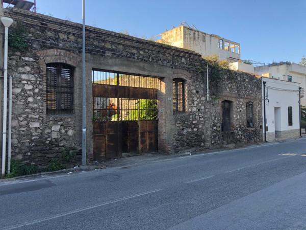 Rustico in Viale Antonio Gramsci 28, Milazzo — foto 2 di 2