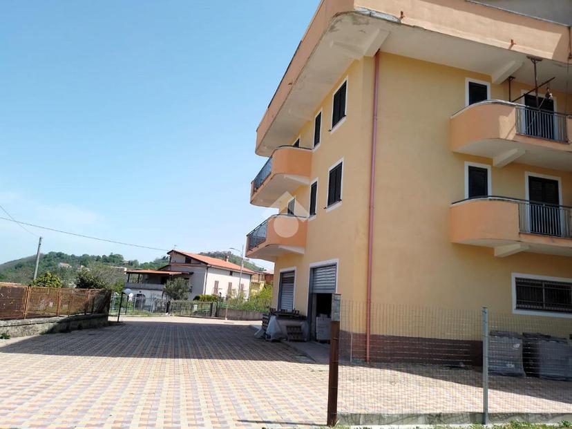 Appartamento in Via Rivotesi, Marano Principato — foto 2 di 5