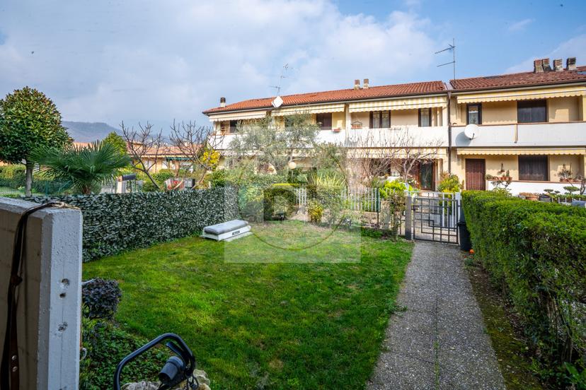 Villa a schiera in Via Giuseppe Filippini, Salò — foto 2 di 5