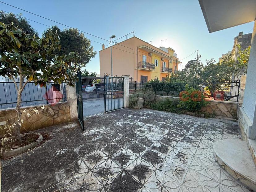 Casa indipendente in Via Rose 7, Taranto — foto 3 di 5