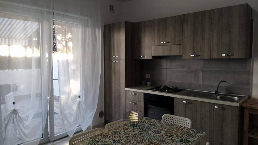 Trilocale in Via Edoardo De Filippo 14, Vasto