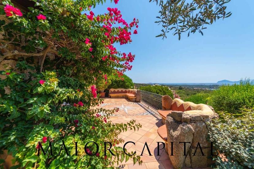 Casa indipendente, Arzachena — foto 2 di 5
