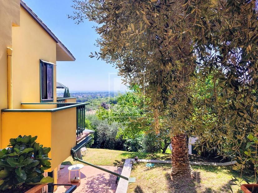 Trilocale in Via Sotto Raso 32, Polpenazze del Garda — foto 2 di 5