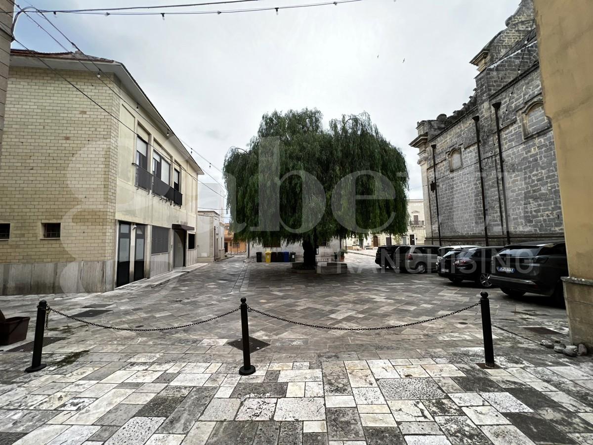 Villa in Piazza Maria Ss. del Rosario  3/B, Guagnano