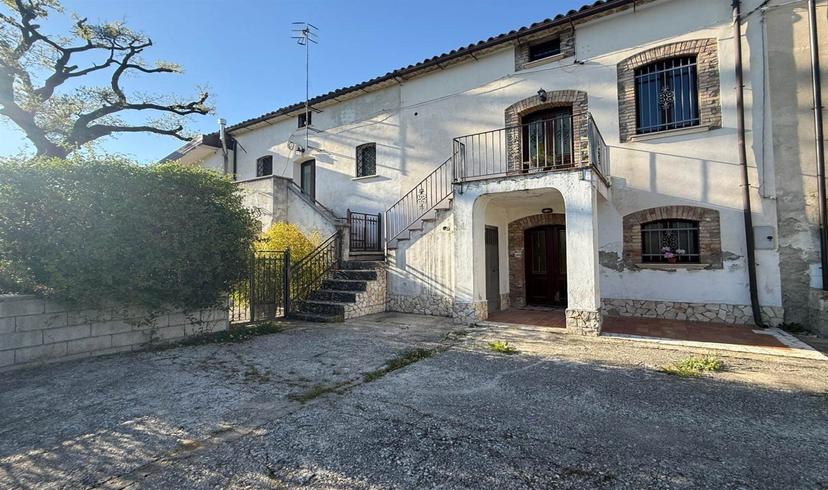 Casa indipendente, Santo Stefano di Rogliano — foto 5 di 5