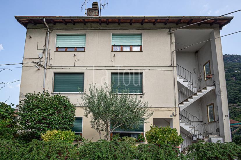 Quadrilocale in Via Repubblica 18, Pont-Saint-Martin — foto 2 di 5