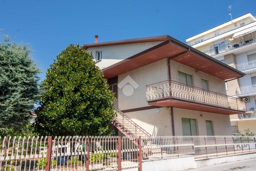 Appartamento in Via Pescara 10, Martinsicuro