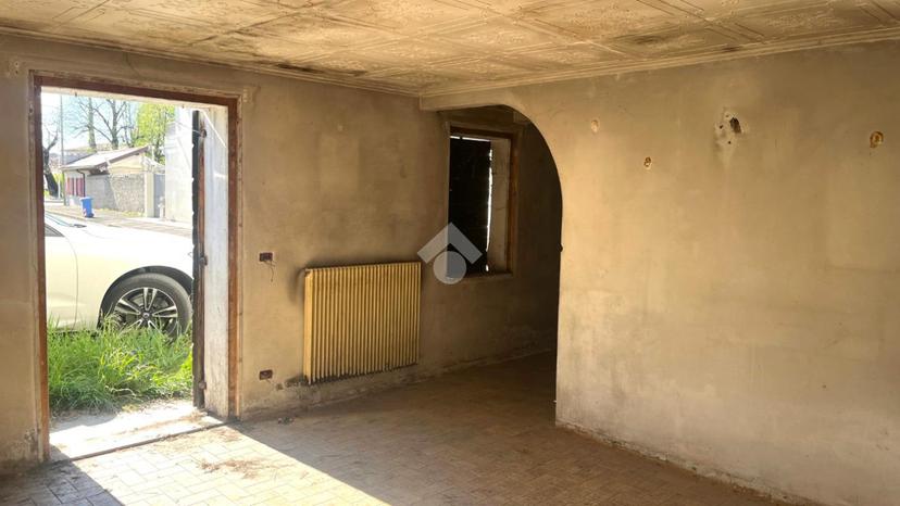 Casa indipendente in Piazza S. Giovanni 1, Spresiano — foto 4 di 5