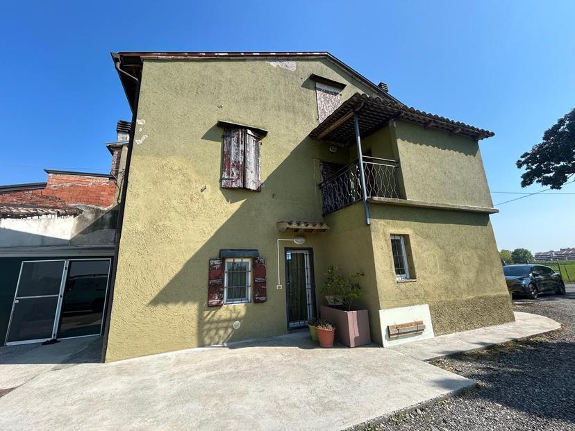 Villa a schiera in Strada Fontane, Fontevivo — foto 2 di 5