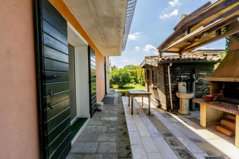 Villa in Via Marsilio da Carrara, 13, Due Carrare — foto 2 di 5