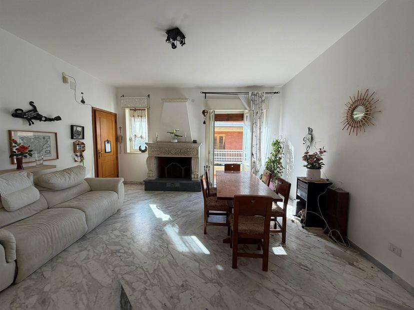 Trilocale in Via Imola, San Giovanni la Punta — foto 3 di 5
