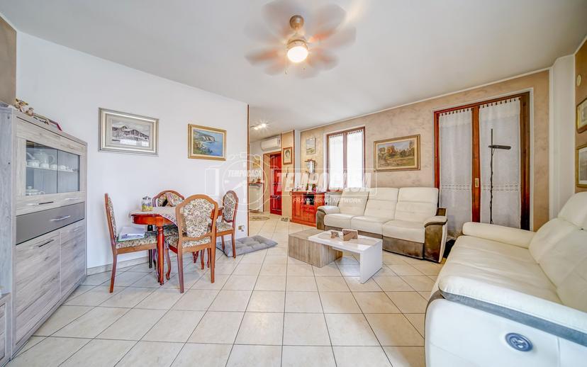Casa indipendente in Vicolo Magnani 14/a, Gazzada Schianno — foto 5 di 5