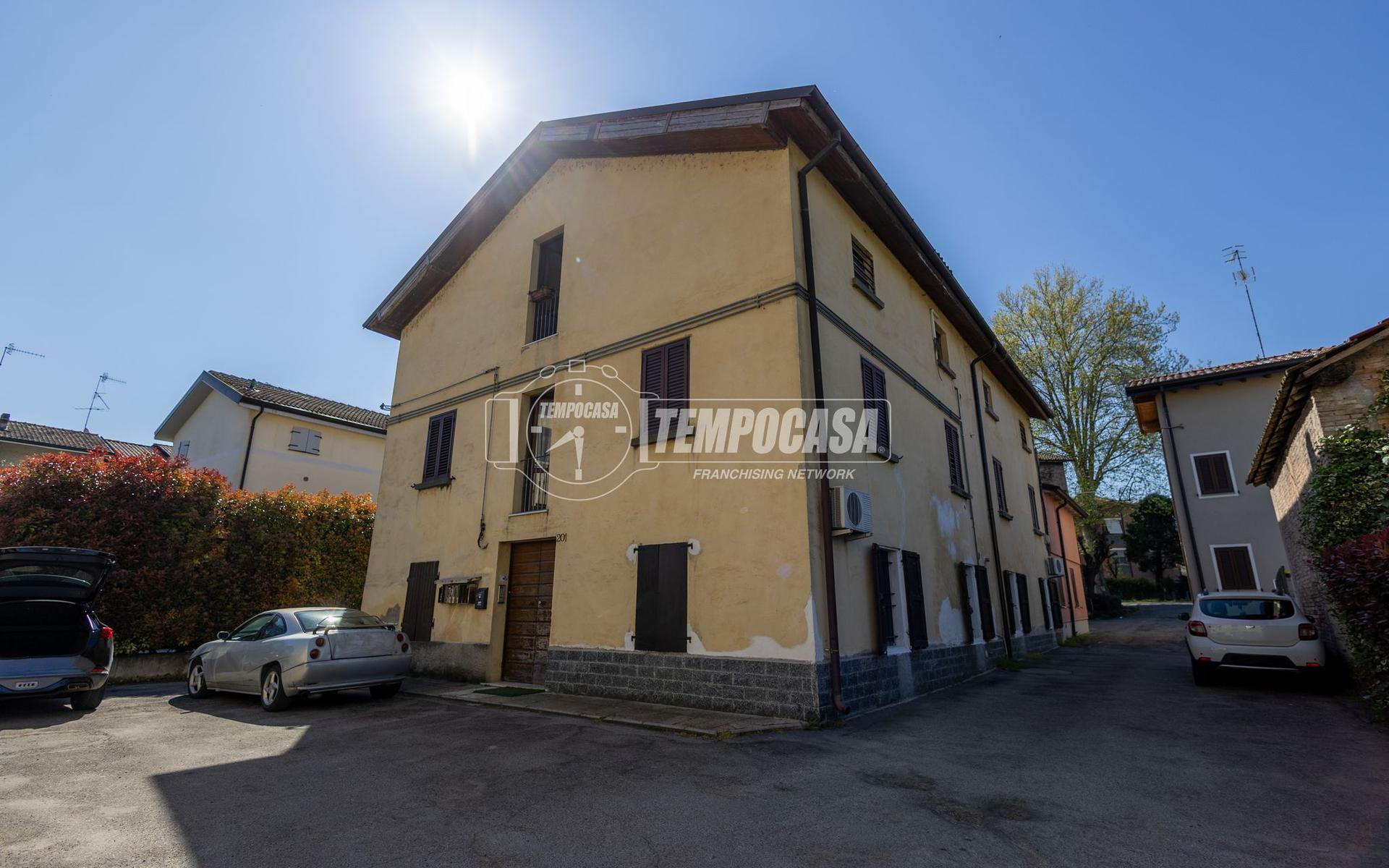 Monolocale, Reggio nell'Emilia