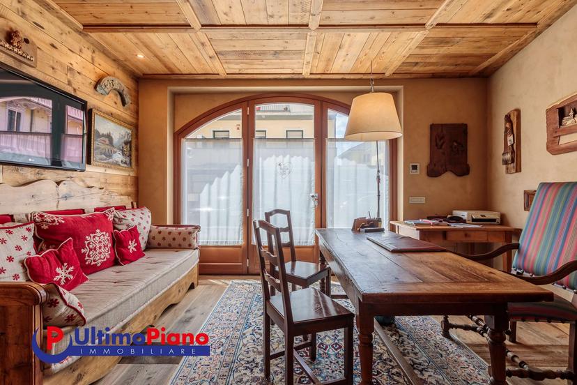 Trilocale in Rue Monseigneur Jean Joconde StéVenin 11, Aosta — foto 4 di 5