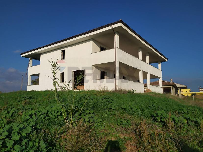 Casa indipendente in Via Apriliana 58/a, Aprilia — foto 4 di 5