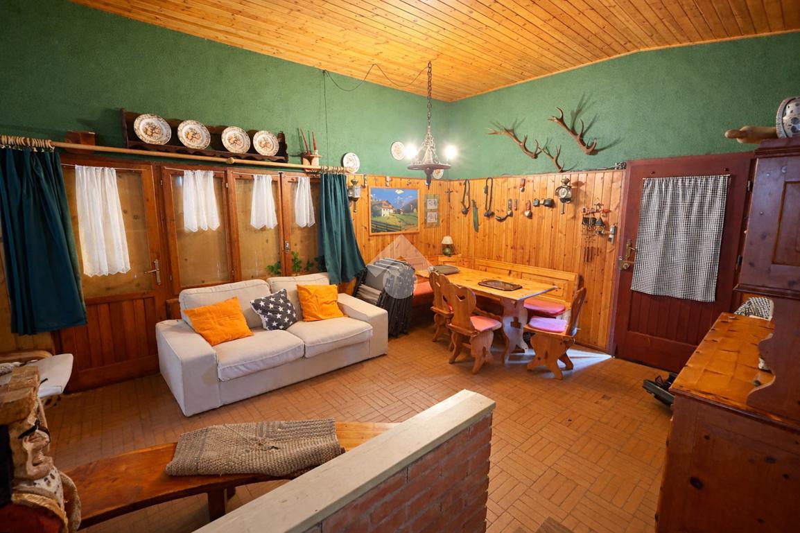 Casa indipendente in Via Canali, Tirano
