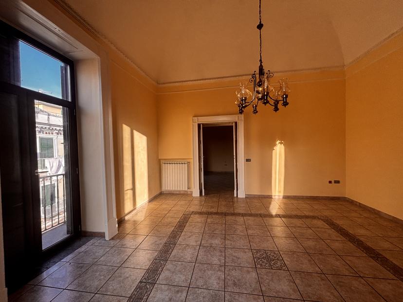 Trilocale in Via Purgatorio N°1, Torre del Greco — foto 2 di 5
