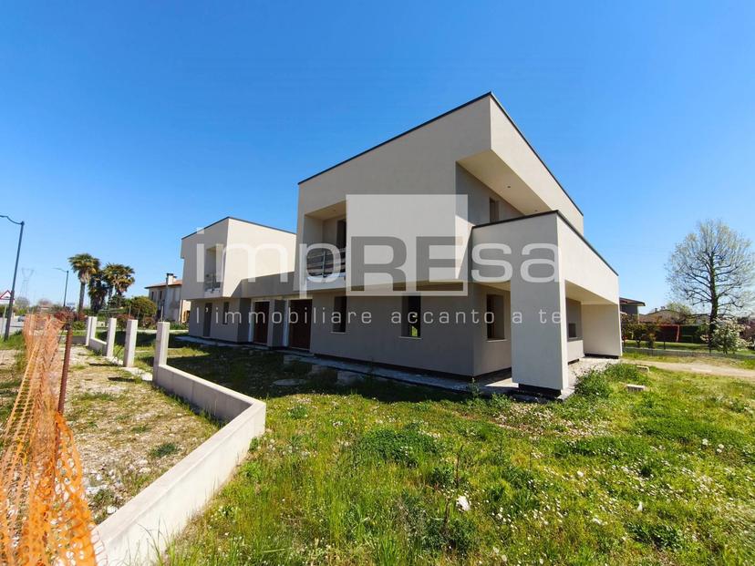 Villa in Via Olimpia, Paese — foto 2 di 5