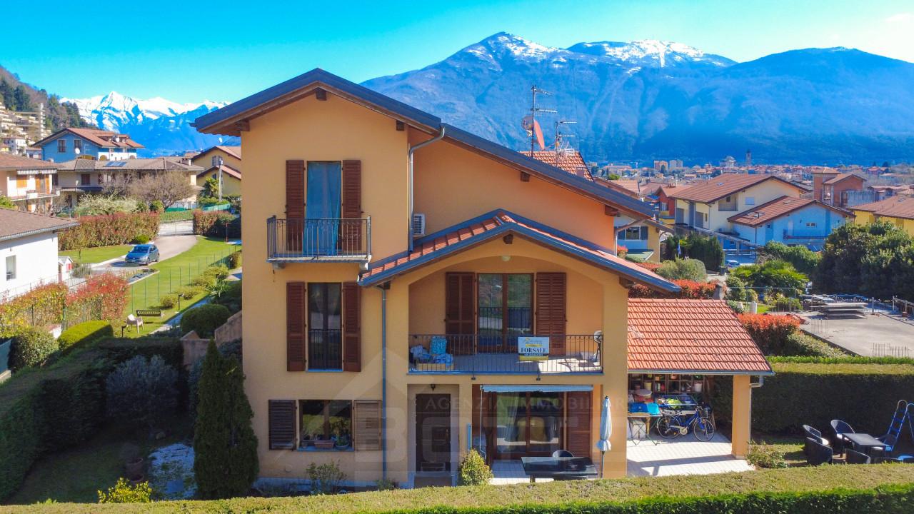 Villa a schiera in Via Curioni 8/a, Cannobio