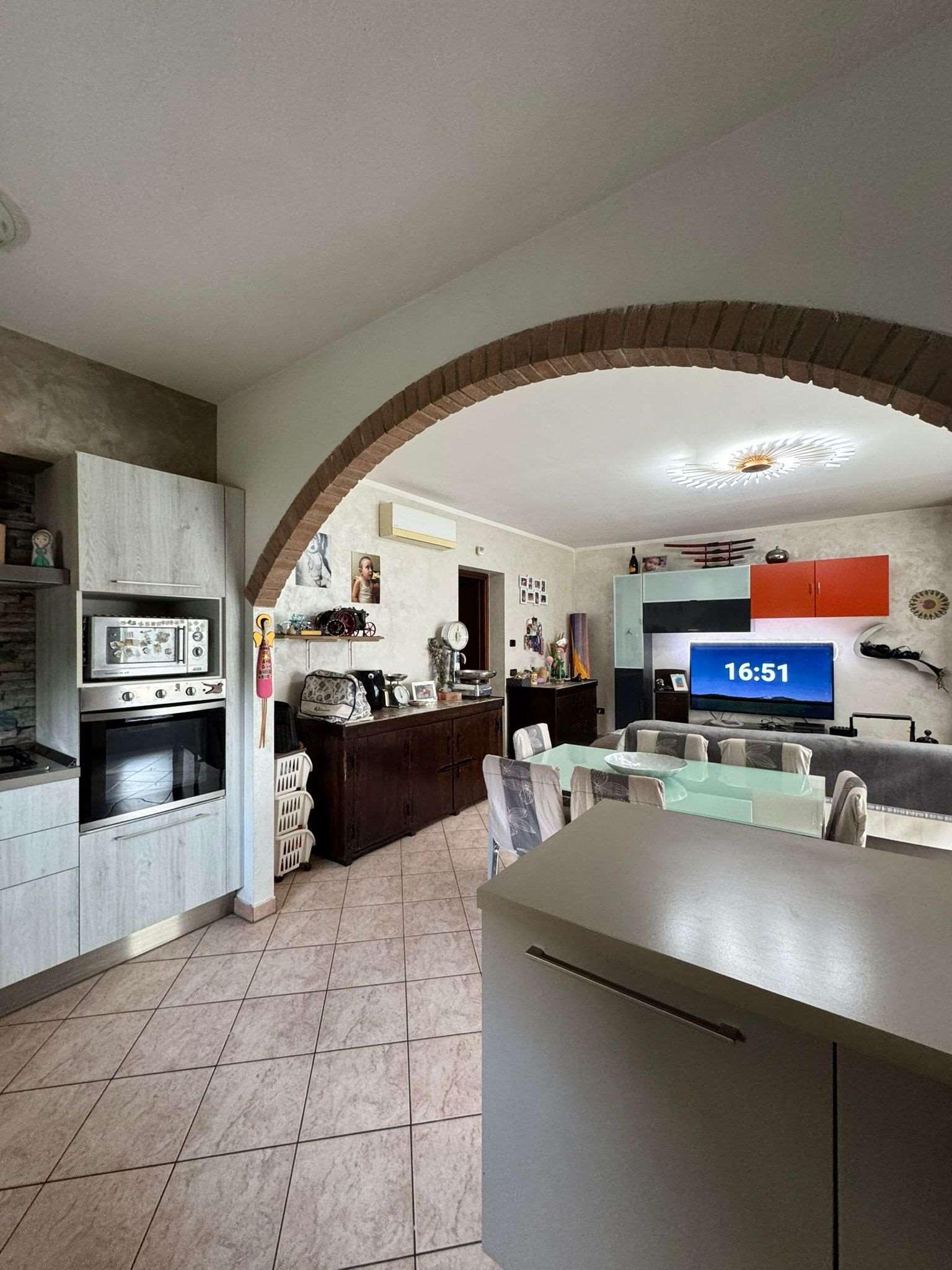Villa bifamiliare, Borgo Virgilio