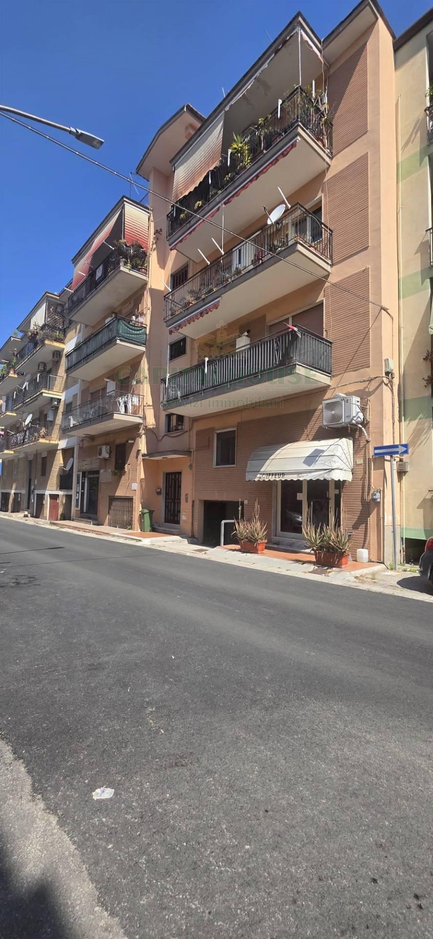 Trilocale in Via Manzoni 63, Caserta