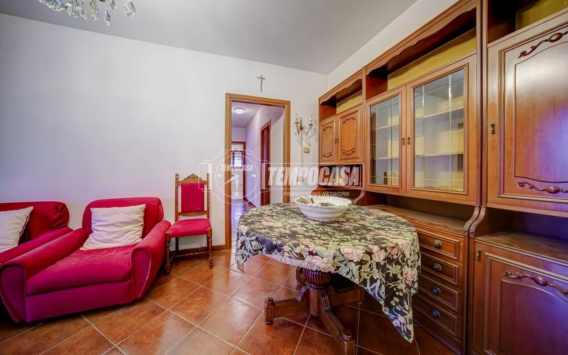 Trilocale in Via Falcone 3, Oggiona con Santo Stefano — foto 2 di 5