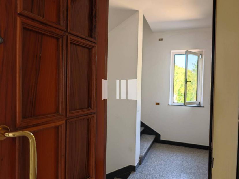 Casa indipendente in Contrada Mezzanotte, Teramo — foto 4 di 5