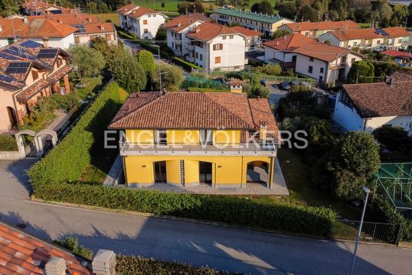 Villa in Via Torino 10, Villa Guardia — foto 2 di 5