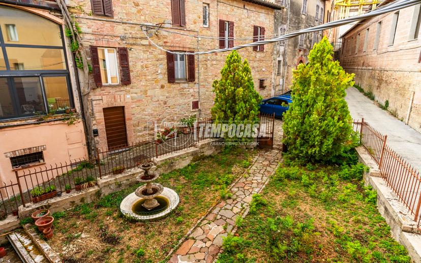 Appartamento in Via Medici Ansovino, Camerino — foto 4 di 5