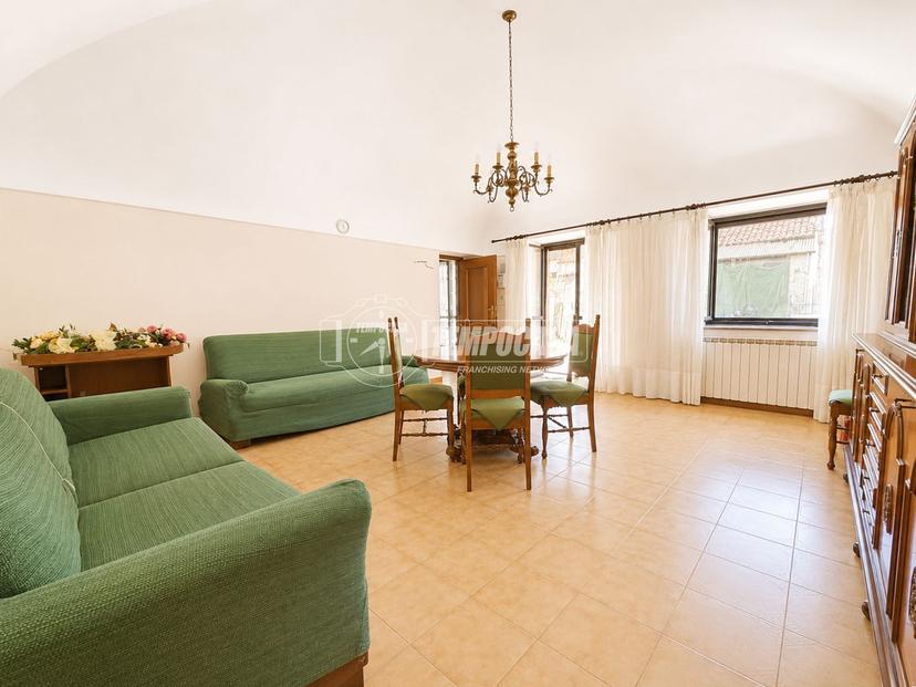 Casa indipendente in Vicolo Boggio, San Giorgio Canavese — foto 2 di 5