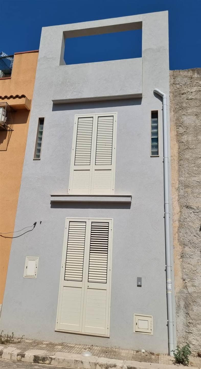 Casa indipendente, Menfi