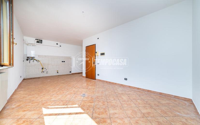 Bilocale in Via Lurano, Brignano Gera d'Adda — foto 3 di 5