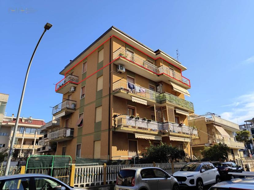 Appartamento in Via Crivelli 4, Grottammare — foto 2 di 5
